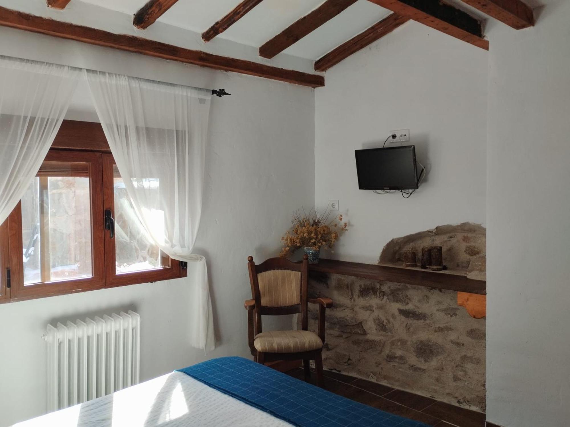 Hostal Refugio De Gredos Navarredonda de Gredos Buitenkant foto