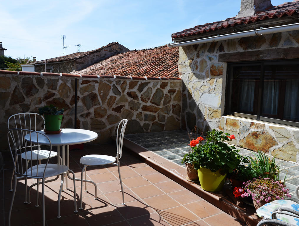 Hostal Refugio De Gredos Navarredonda de Gredos Buitenkant foto