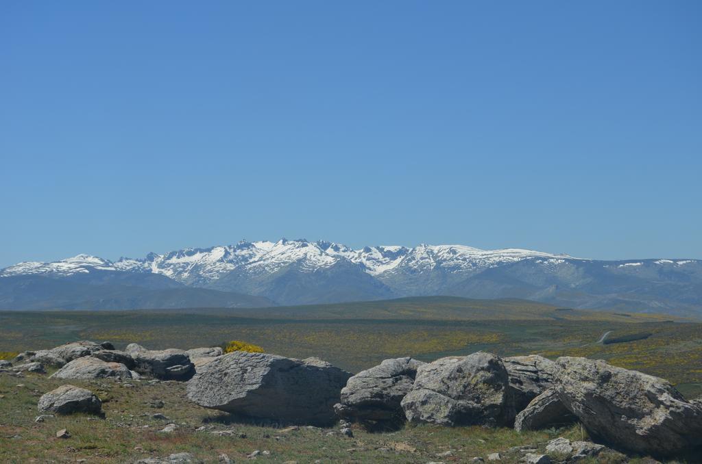 Hostal Refugio De Gredos Navarredonda de Gredos Buitenkant foto